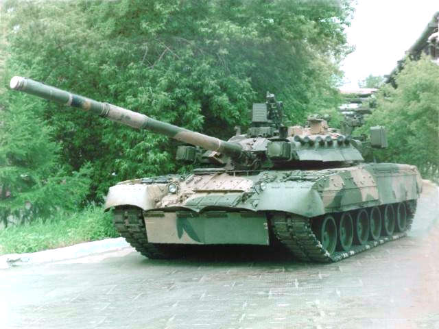 T-80UK commander's MBT